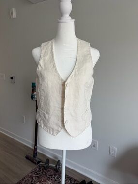Linen vest